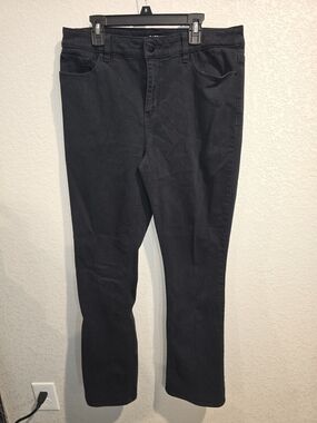 Chico's The Platinum Barely Boot Black Stretch Jeans - Size 1 Regular (US 8)